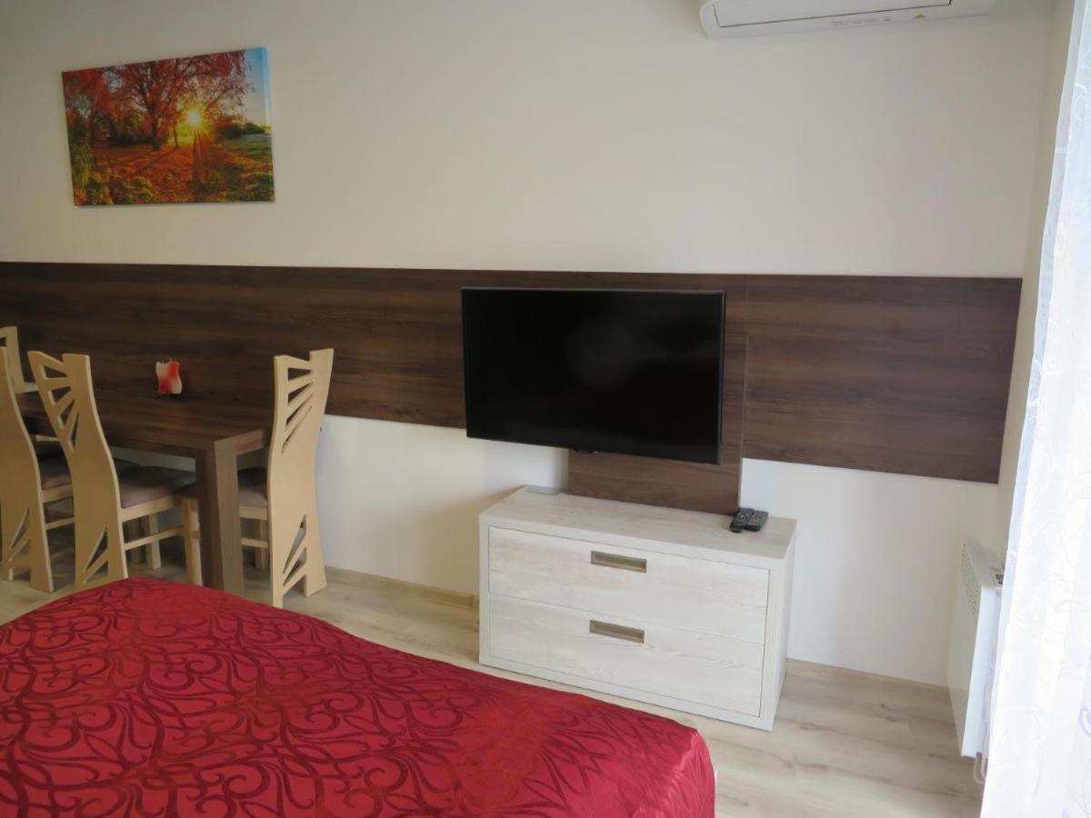 Apartman Bohemia Podhájska エクステリア 写真